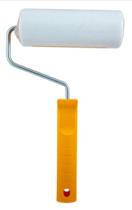 WAŁEK WELUROWY Z RĄCZKĄ 15CM COLOR EXPERT 